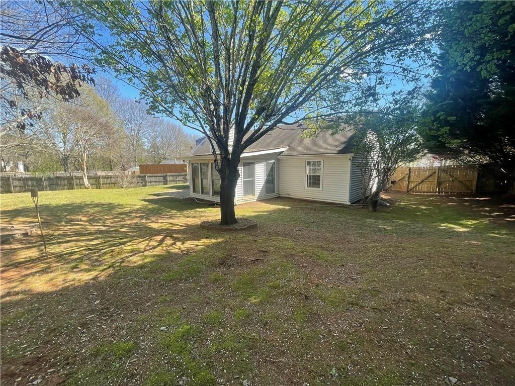 1210 Mercury Dr - Photo 2 of 24