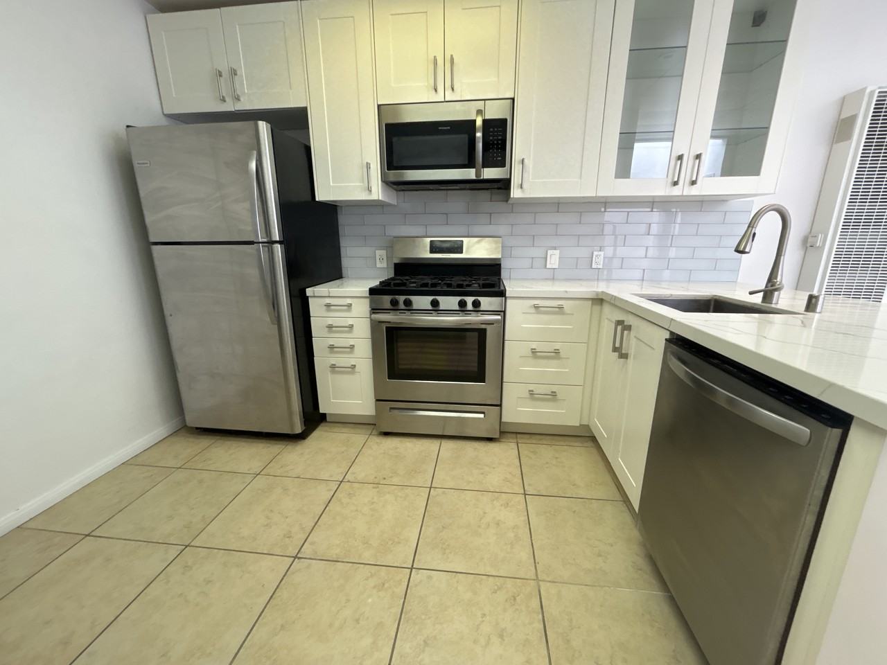 4444 Mississippi Street #Back - Photo 3 of 27