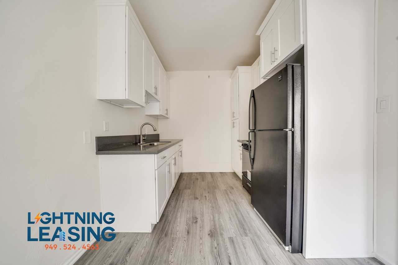 5236 Monte Vista St #215D - Photo 6 of 17