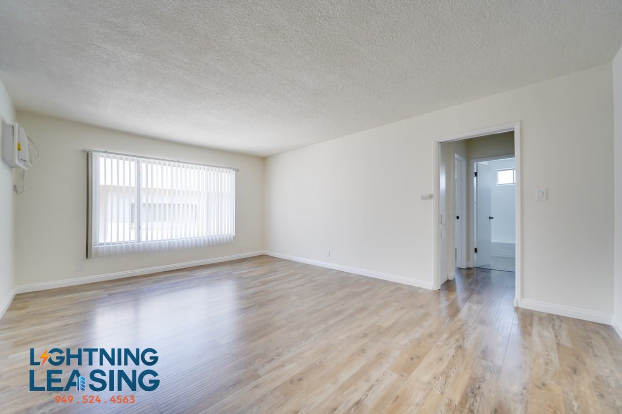 361 S Commonwealth Ave #2A - Photo 4 of 24