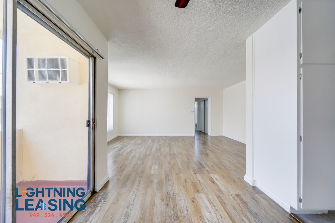 361 S Commonwealth Ave #2A - Photo 6 of 24
