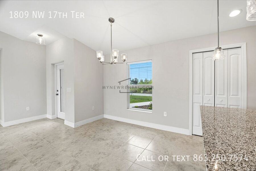 1809 Nw 17th Ter - Photo 6 of 32
