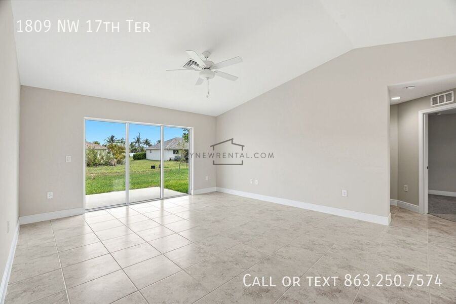 1809 Nw 17th Ter - Photo 7 of 32