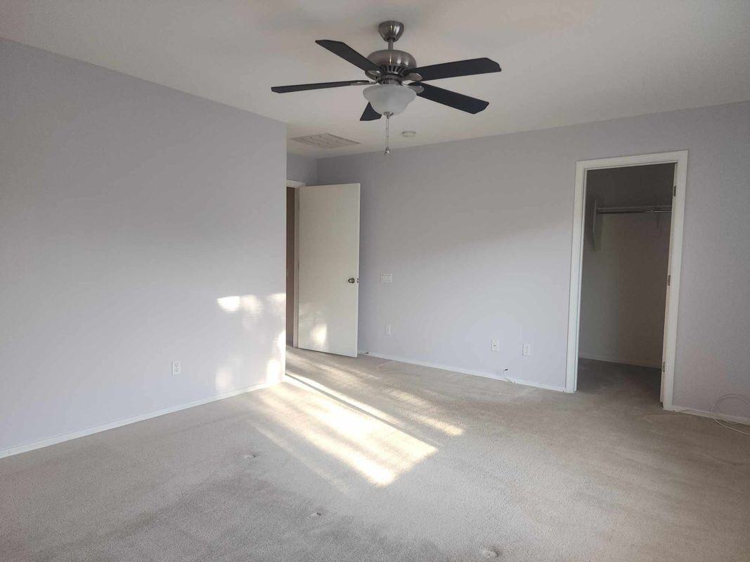 43811 W Elizabeth Ave - Photo 4 of 8