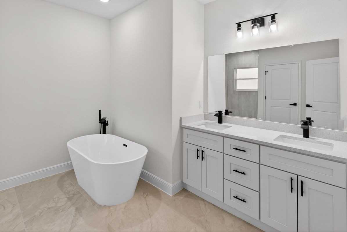 9066 N Akola Way - Photo 6 of 28