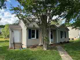 1915 Wells Dr - Photo 1 of 1