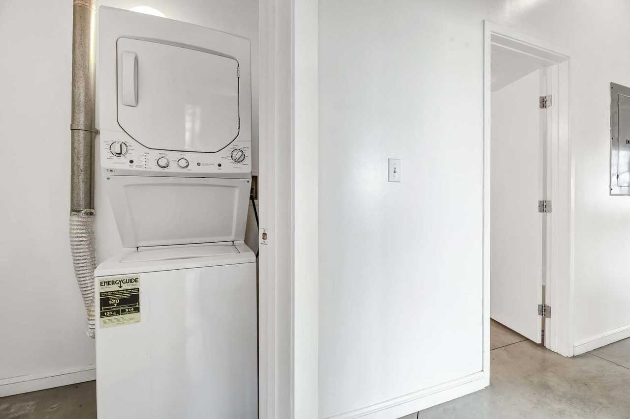 SoHo Lofts - Photo 7 of 27