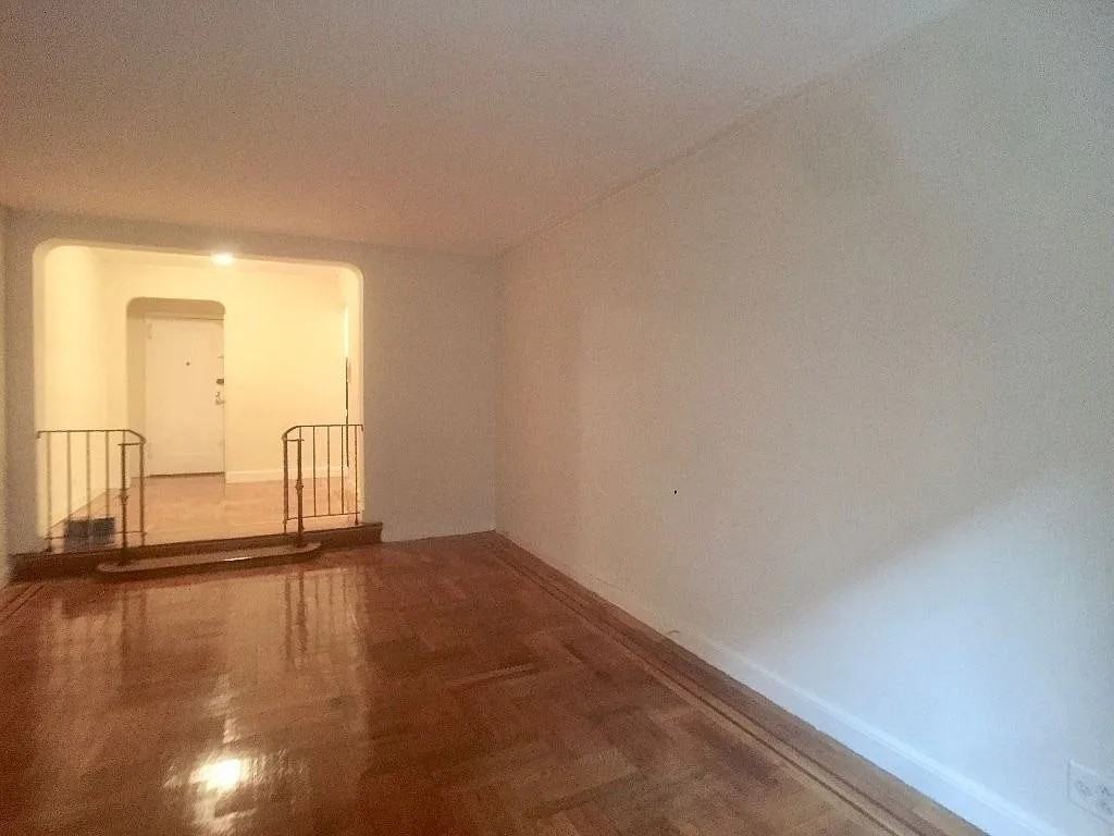 100 Arden Street #2G - Photo 2 of 8