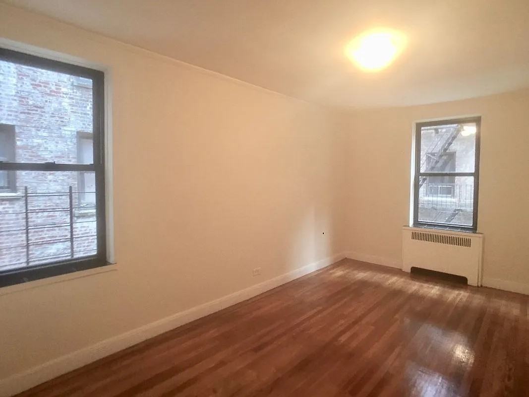 100 Arden Street #2G - Photo 3 of 8
