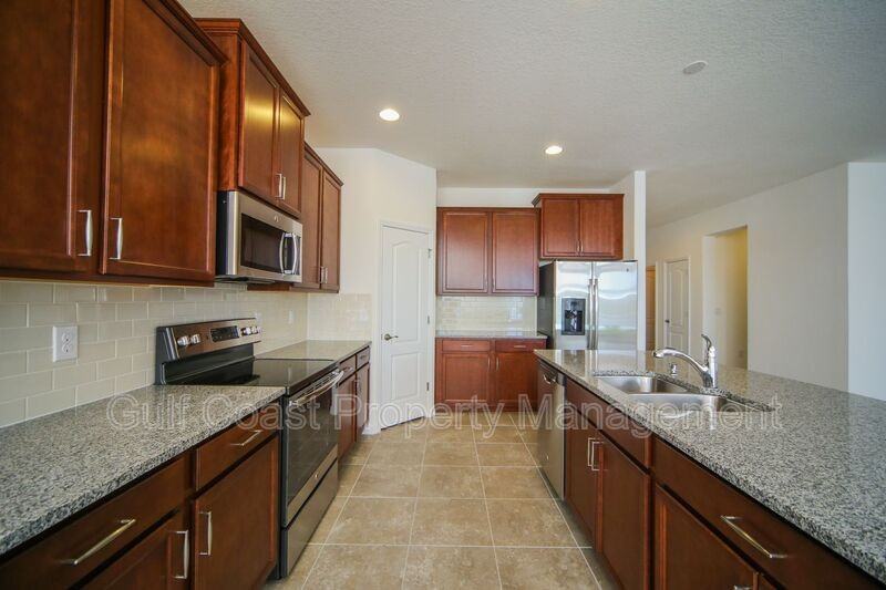 2903 Esmeralda Dr - Photo 6 of 27