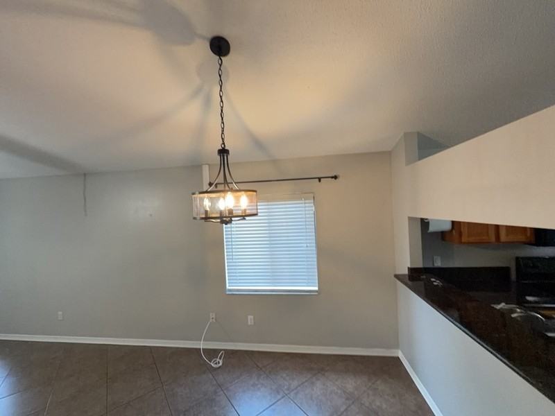 2201 Grasmere Dr - Photo 2 of 23