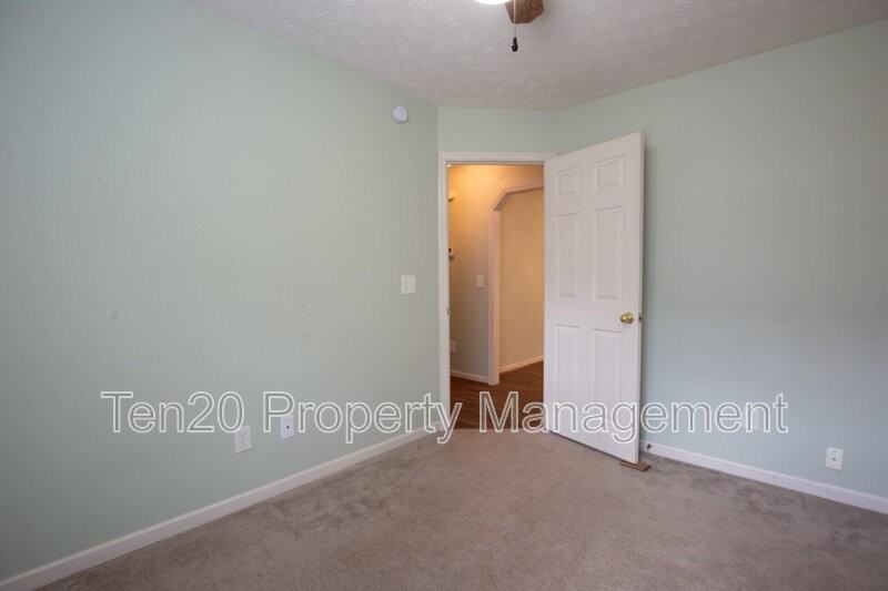 6040 N Pointe Dr - Photo 6 of 23