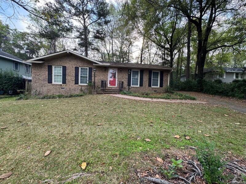 2722 Barbara Ave - Photo 2 of 2