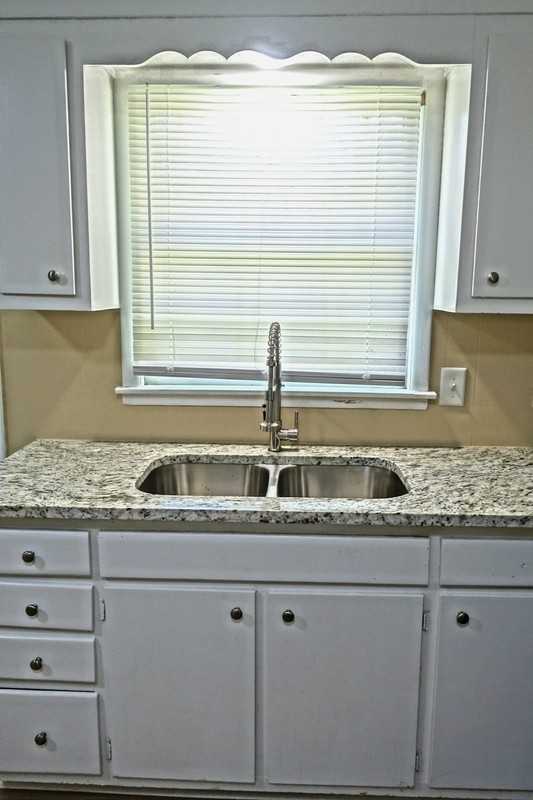 2505 Piney Branch Rd Nw - Photo 4 of 17