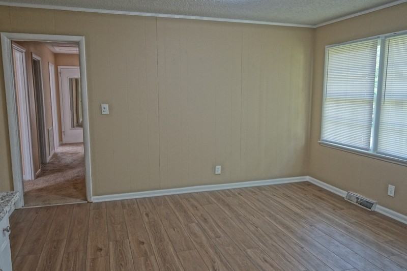 2505 Piney Branch Rd Nw - Photo 5 of 17