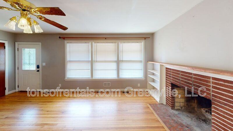 23 Gurley Ave - Photo 4 of 18