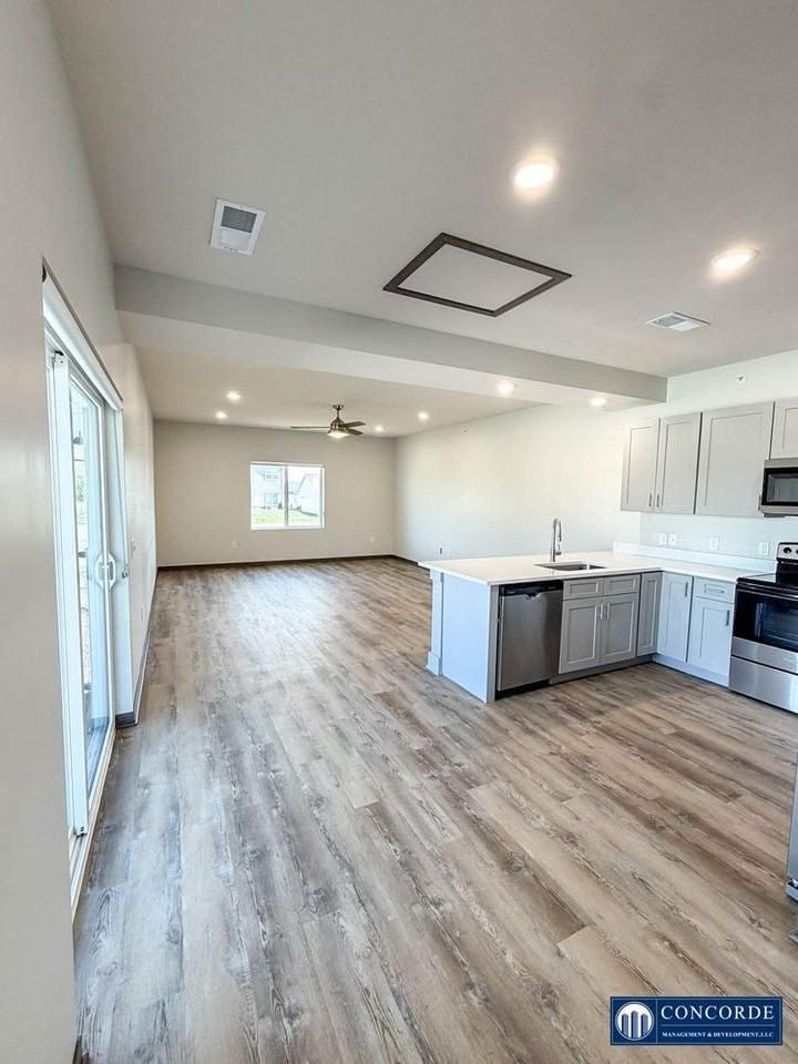 Stevens Creek Villas South - Photo 6 of 33