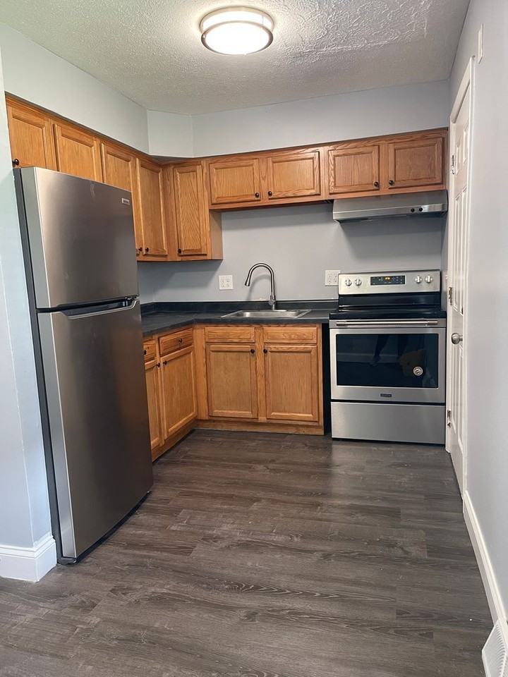 Bexvie Village Townhomes - Photo 3 of 28