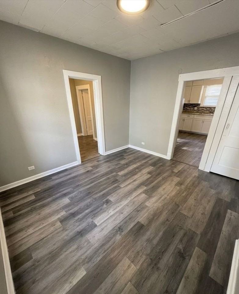 2530 Pierce St - Photo 5 of 8