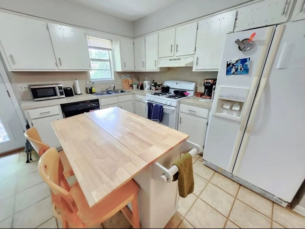 6418 Charter Oaks Cir - Photo 6 of 14