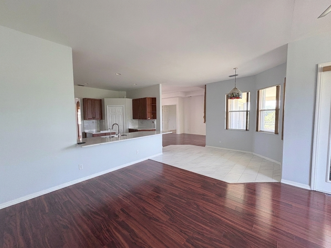 4775 8th St Ne - Photo 6 of 26