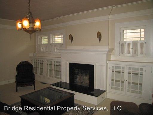 2205 Park Pl Ave - Photo 2 of 10