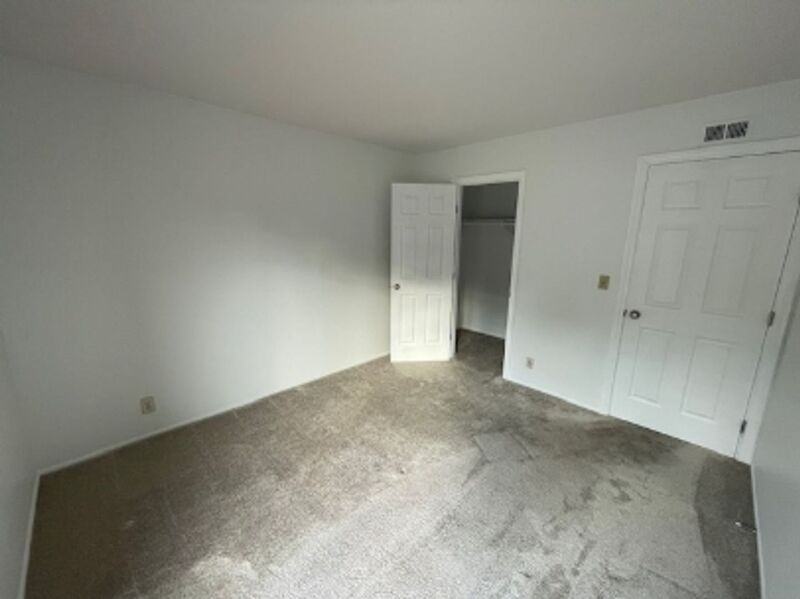 13161 Shalimar Pl - Photo 6 of 27