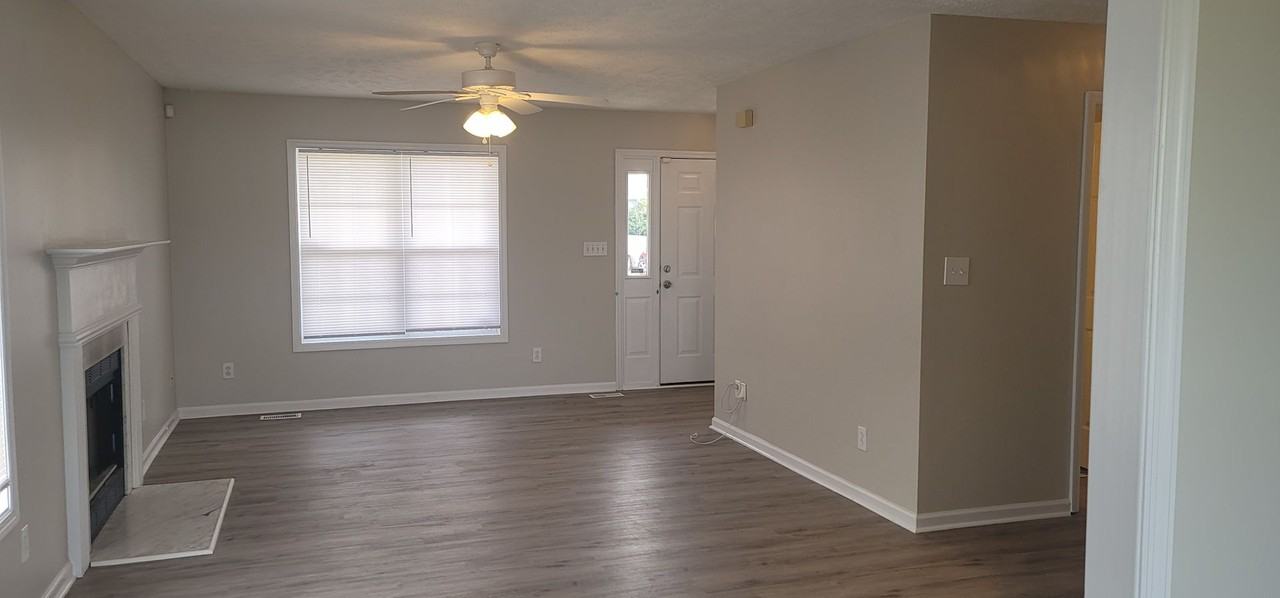 7404 Shillinglaw Cir - Photo 4 of 18