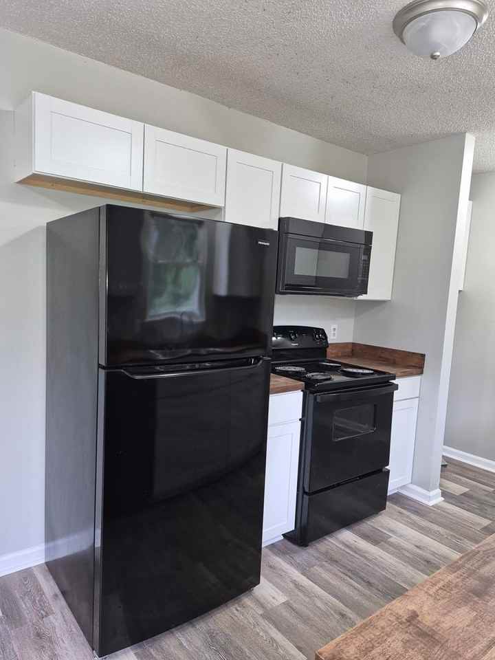 62 Oakwater Dr - Photo 4 of 17