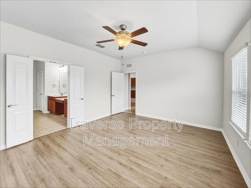 8120 Charford Dr - Photo 7 of 25