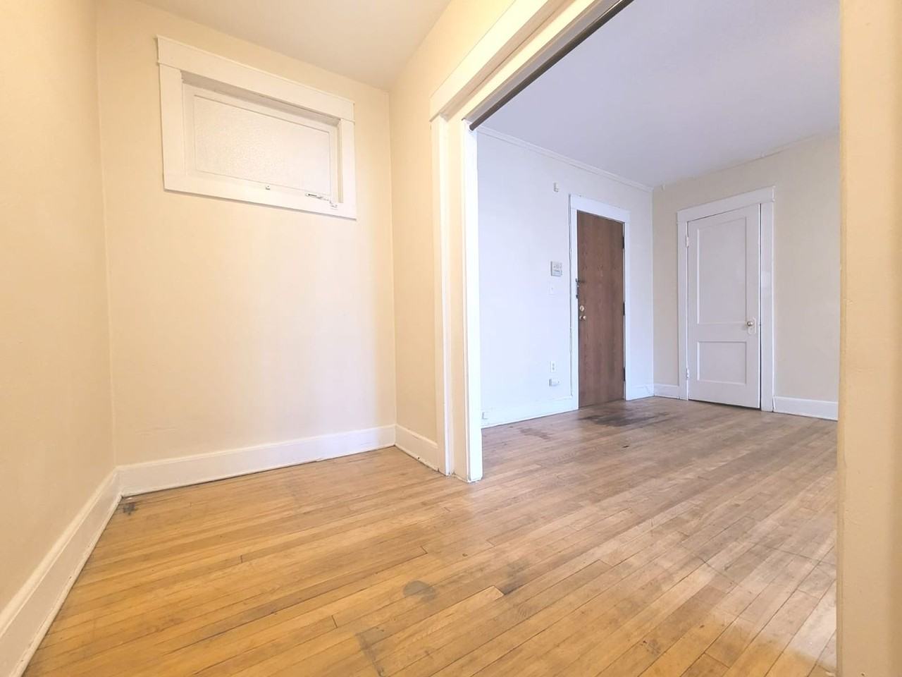 719 Knapp - Photo 7 of 50