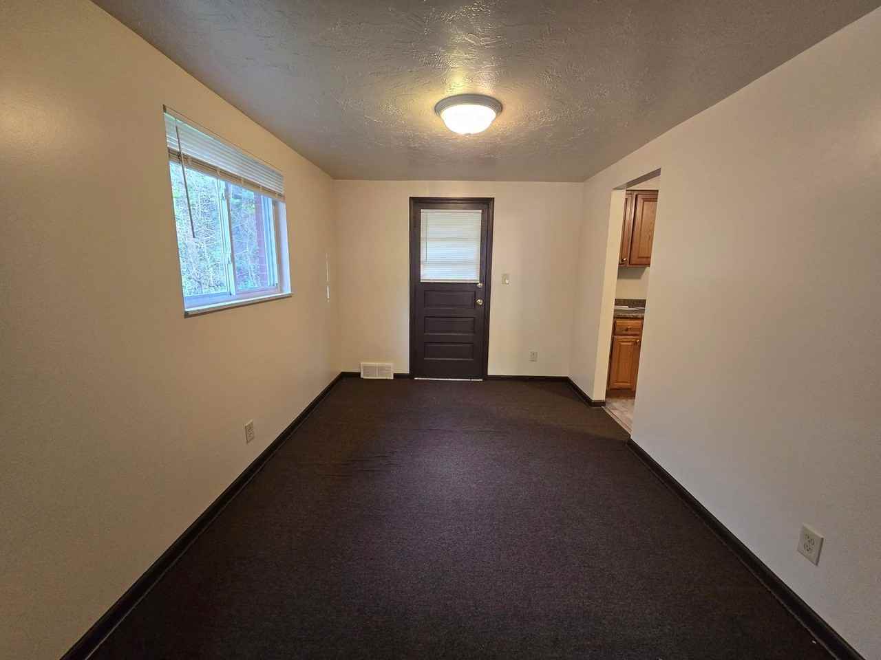 261 Universal Rd - Photo 5 of 15