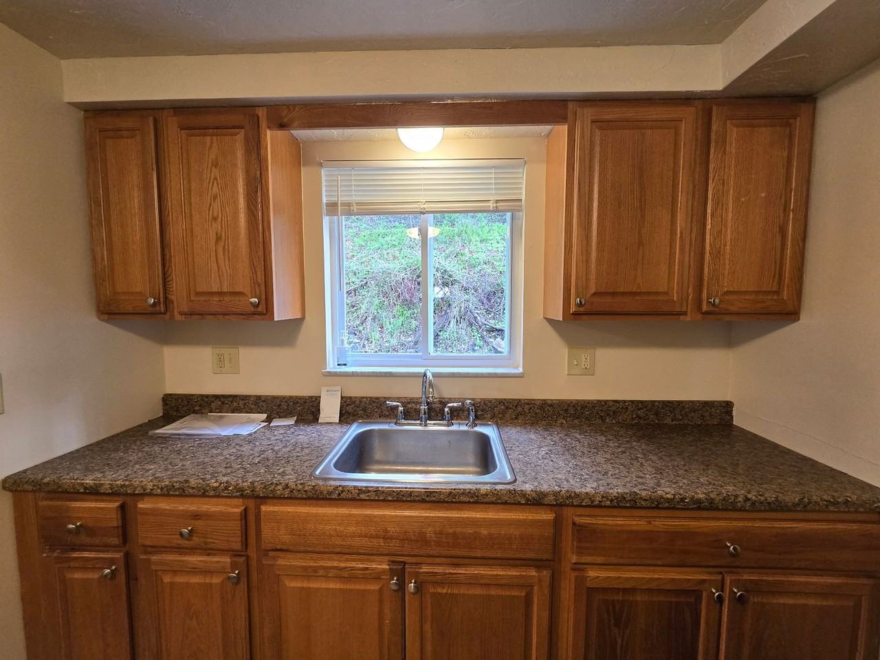 261 Universal Rd - Photo 6 of 15
