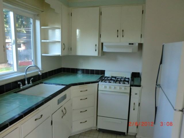 8117 121st St Sw - Photo 7 of 17