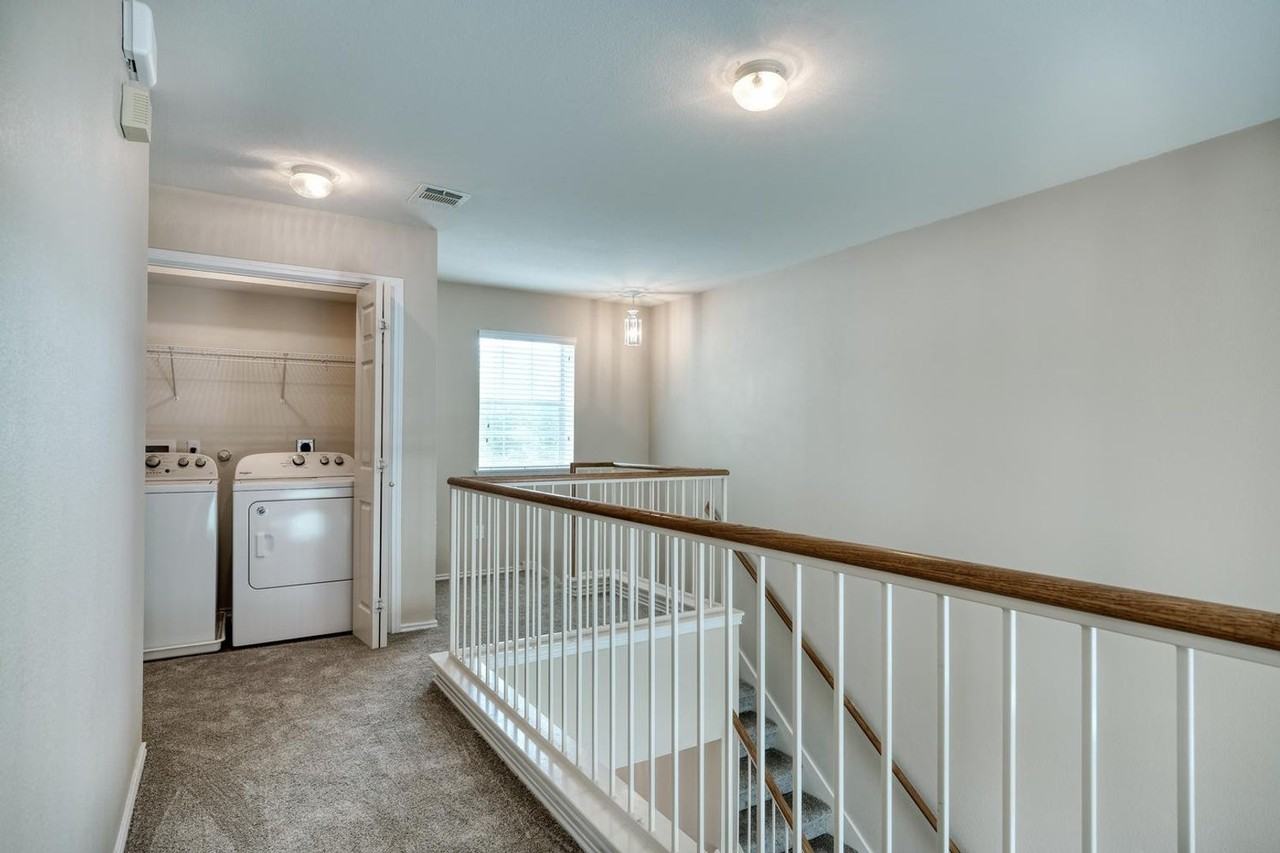 12812 Thomas Jefferson St - Photo 7 of 14