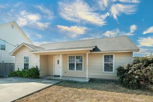 108 Live Oak Cir - Photo 1 of 1