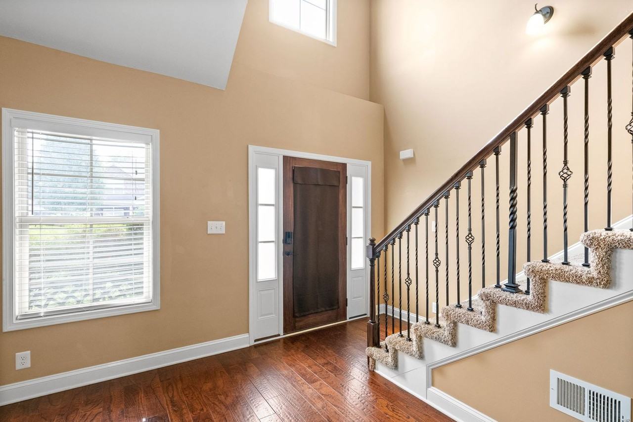 3706 Tradewinds Ter - Photo 6 of 37