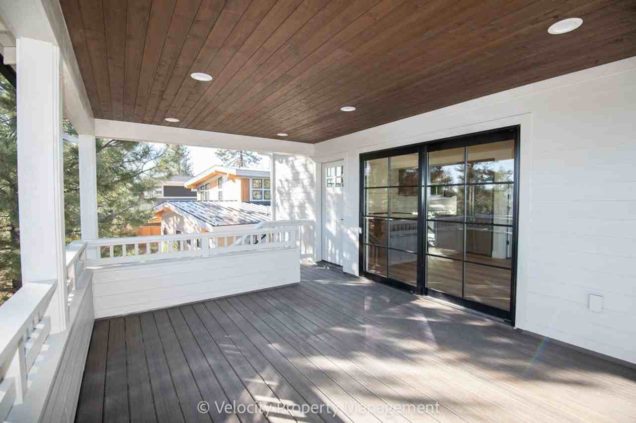 3031 Nw Tharp Ave #2 - Photo 6 of 21