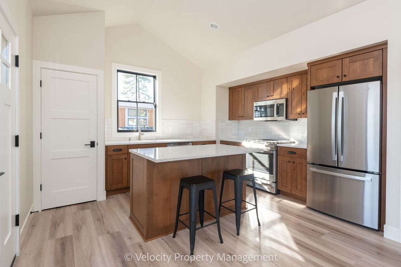 3031 Nw Tharp Ave #2 - Photo 7 of 21