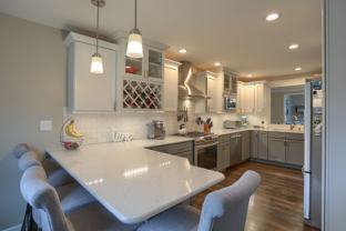 205 Mapleton Dr - Photo 1 of 1