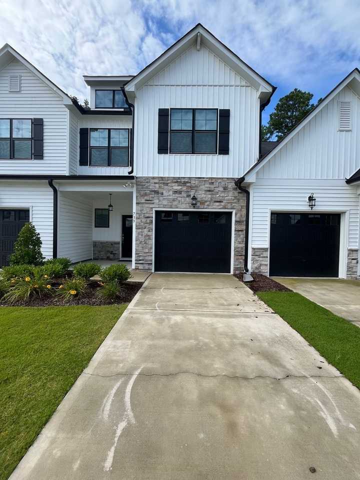 739 Putney Hill Rd - Photo 2 of 27