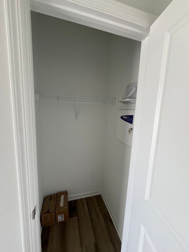 739 Putney Hill Rd - Photo 7 of 27