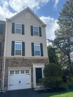 featured image of 1600 Oakridge Ln