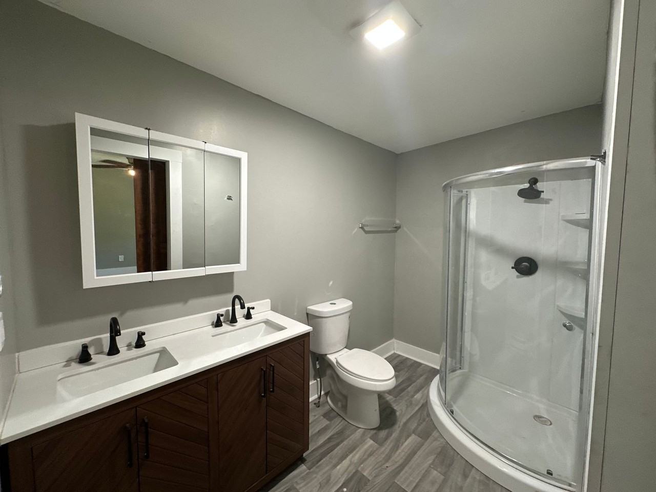 1005 E Mauney Ave - Photo 5 of 20