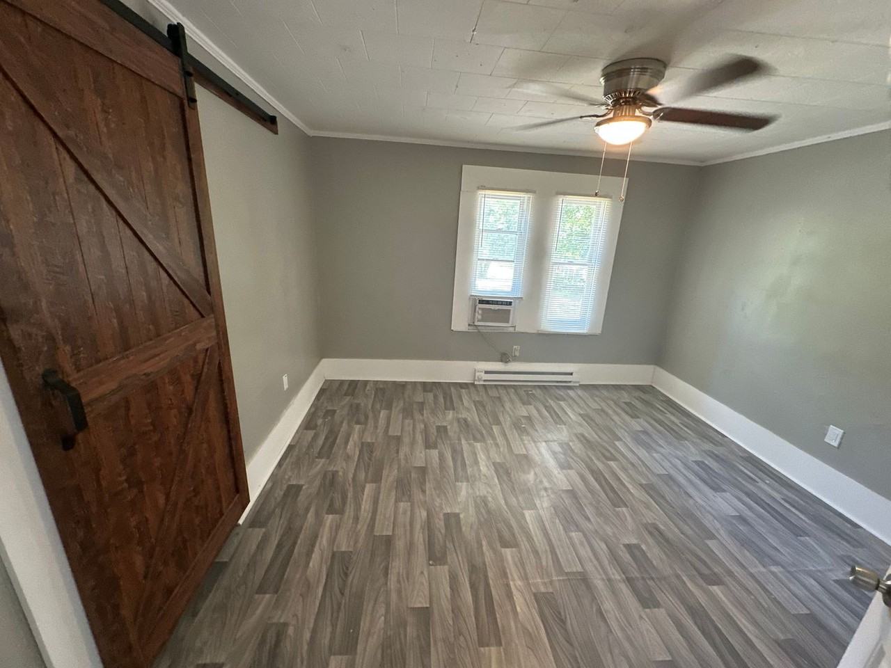 1005 E Mauney Ave - Photo 7 of 20