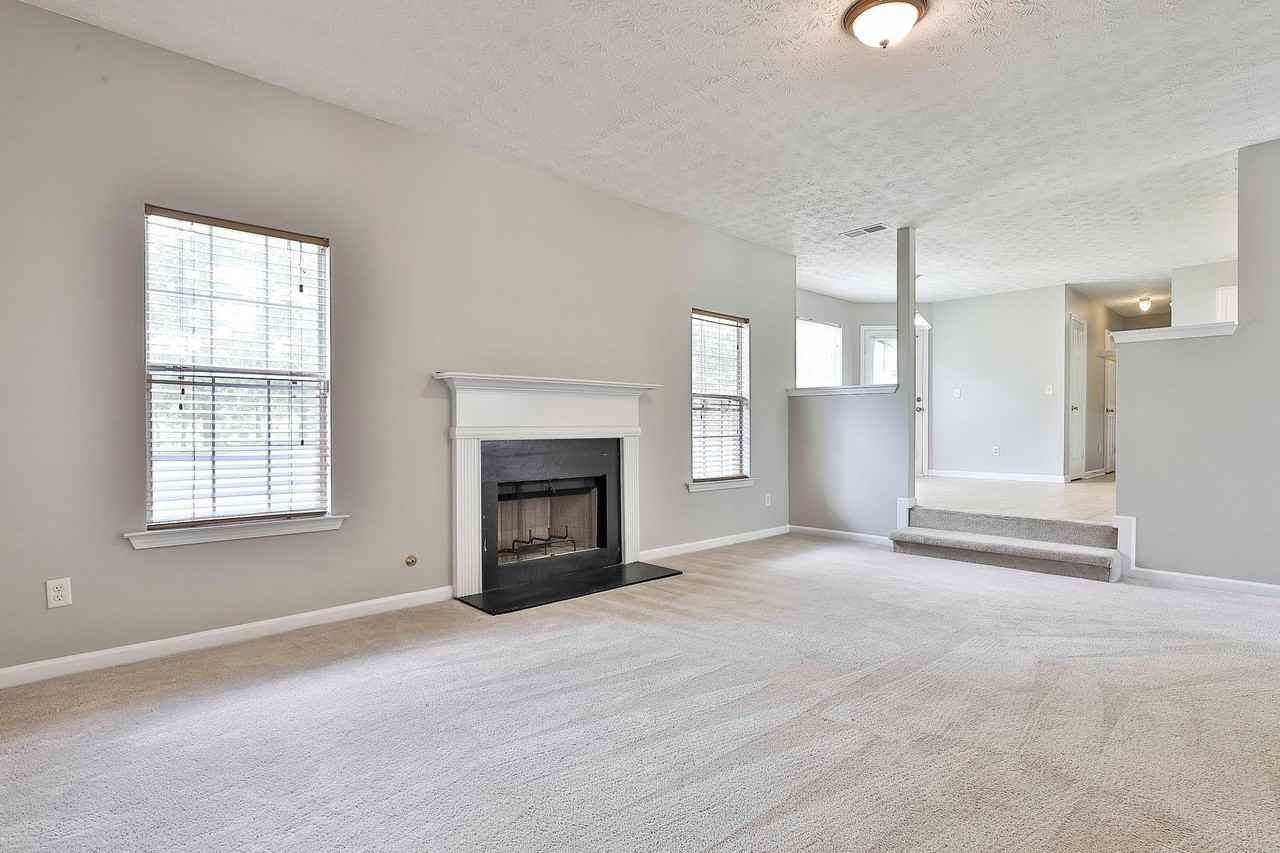 12450 Lakeside Pkwy - Photo 6 of 20