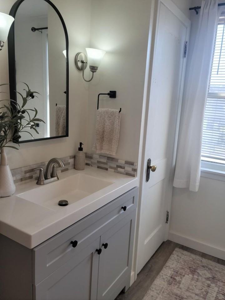 5111 Front River Rd - Photo 5 of 18