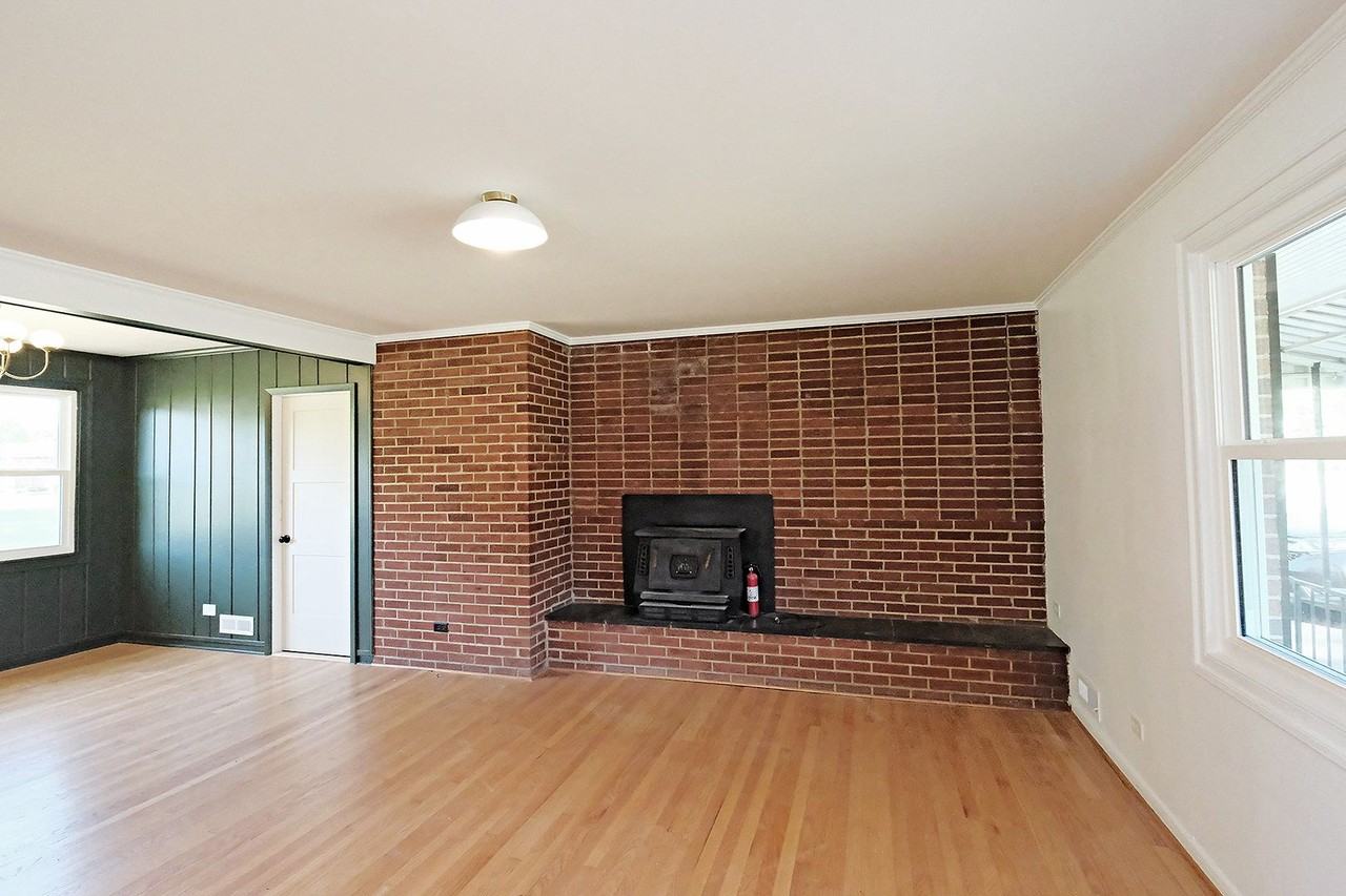 5709 St George Ave - Photo 4 of 20