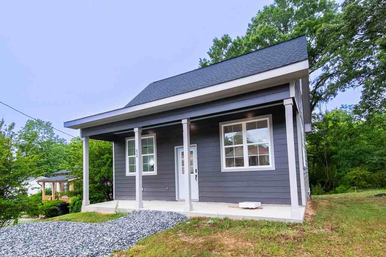 824 Chandler Ave - Photo 3 of 16