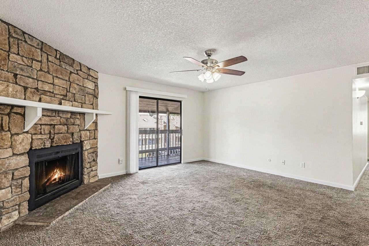 18004 E Ohio Ave #202 - Photo 2 of 21
